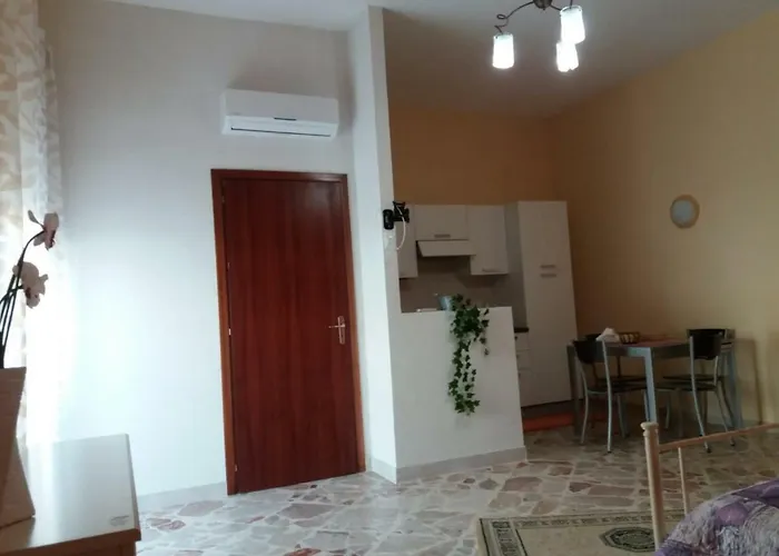Licata Posti Letto Πανσιόν Τραπάνι